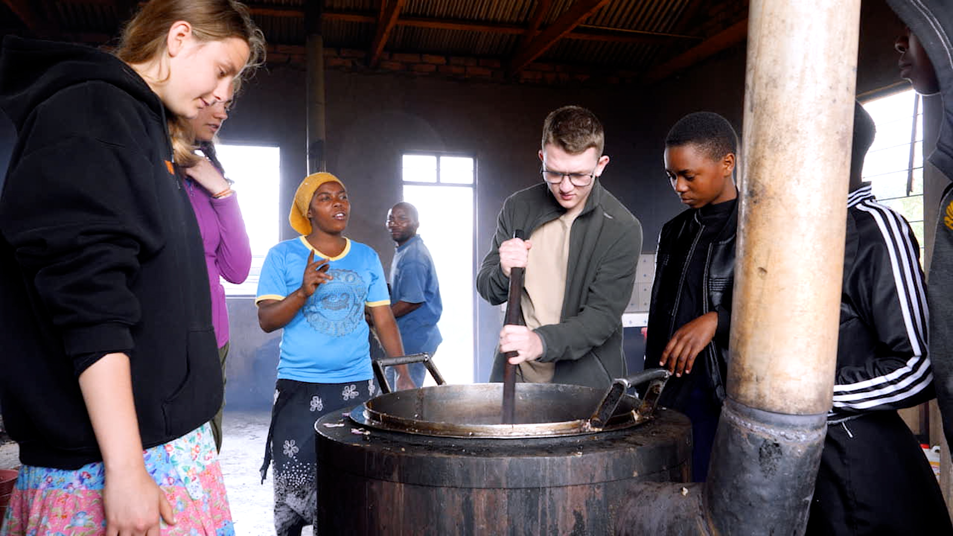 Still 2 from WATU - An Essayfilm
